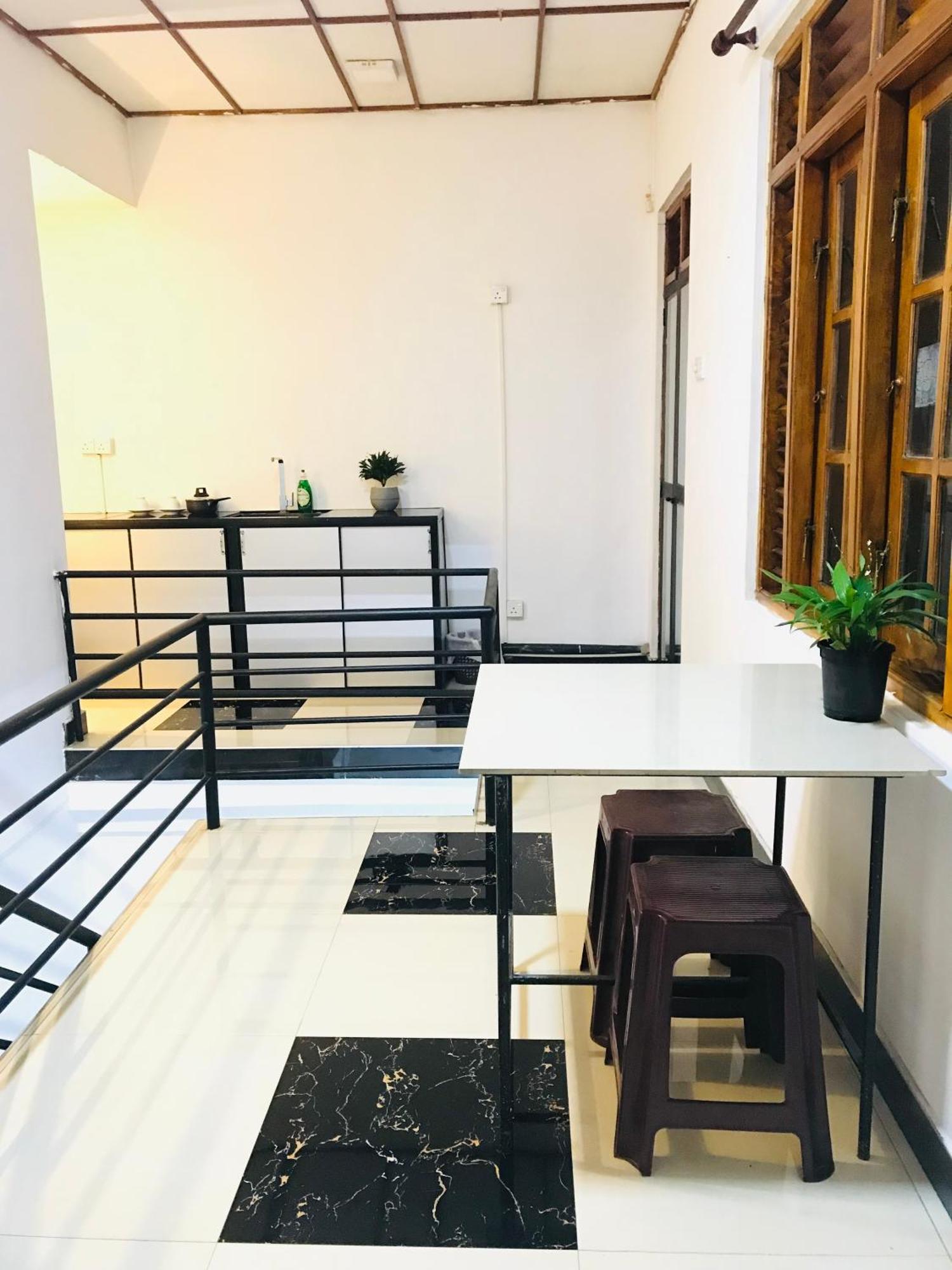 Summer House Мириса Екстериор снимка